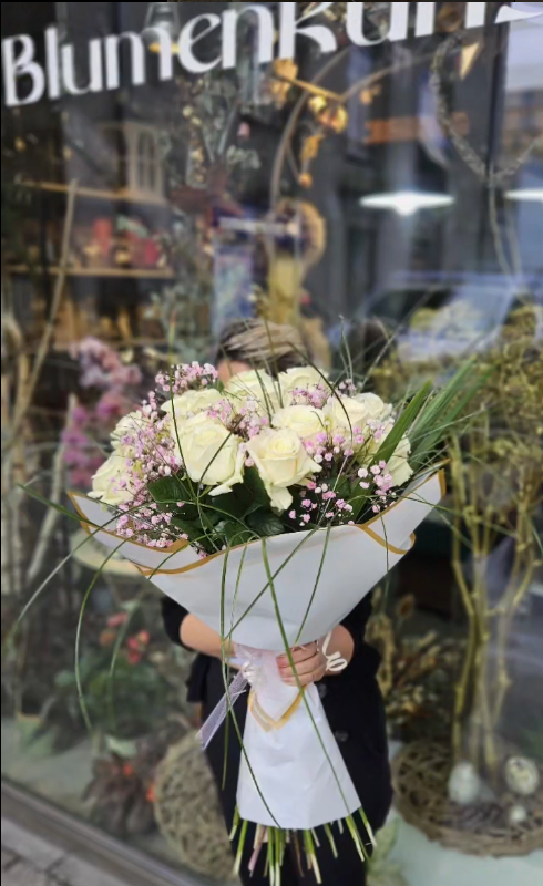 Beautiful flower arrangement 5